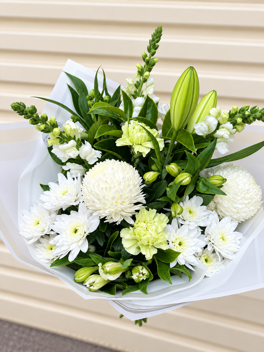 White Beauty Bouquet