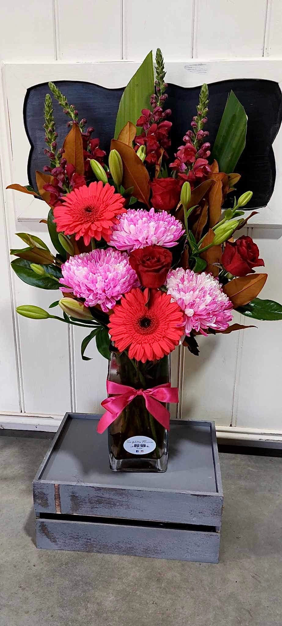 Love Actually Vase – twowellsflowers