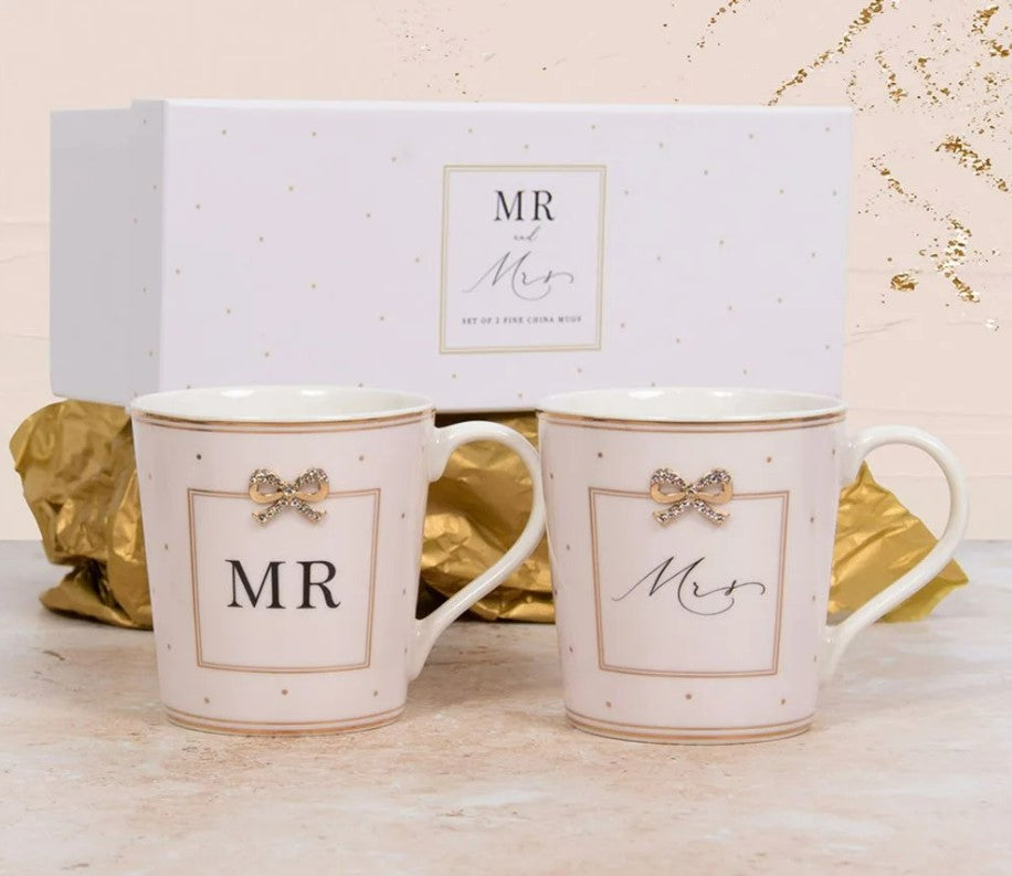 Mr & Mrs Mug Set